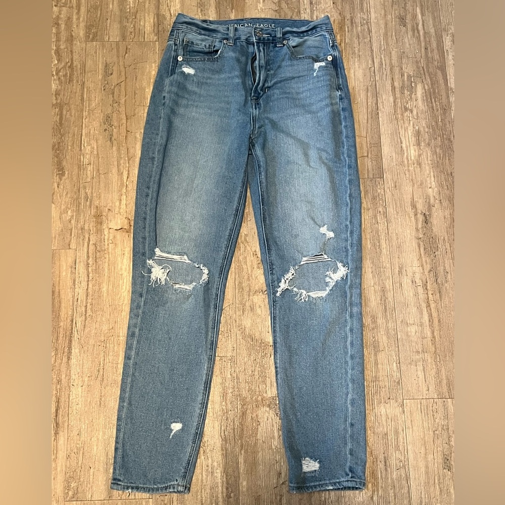 American Eagle Outfitters Blue Straight Leg Distressed Jeans
